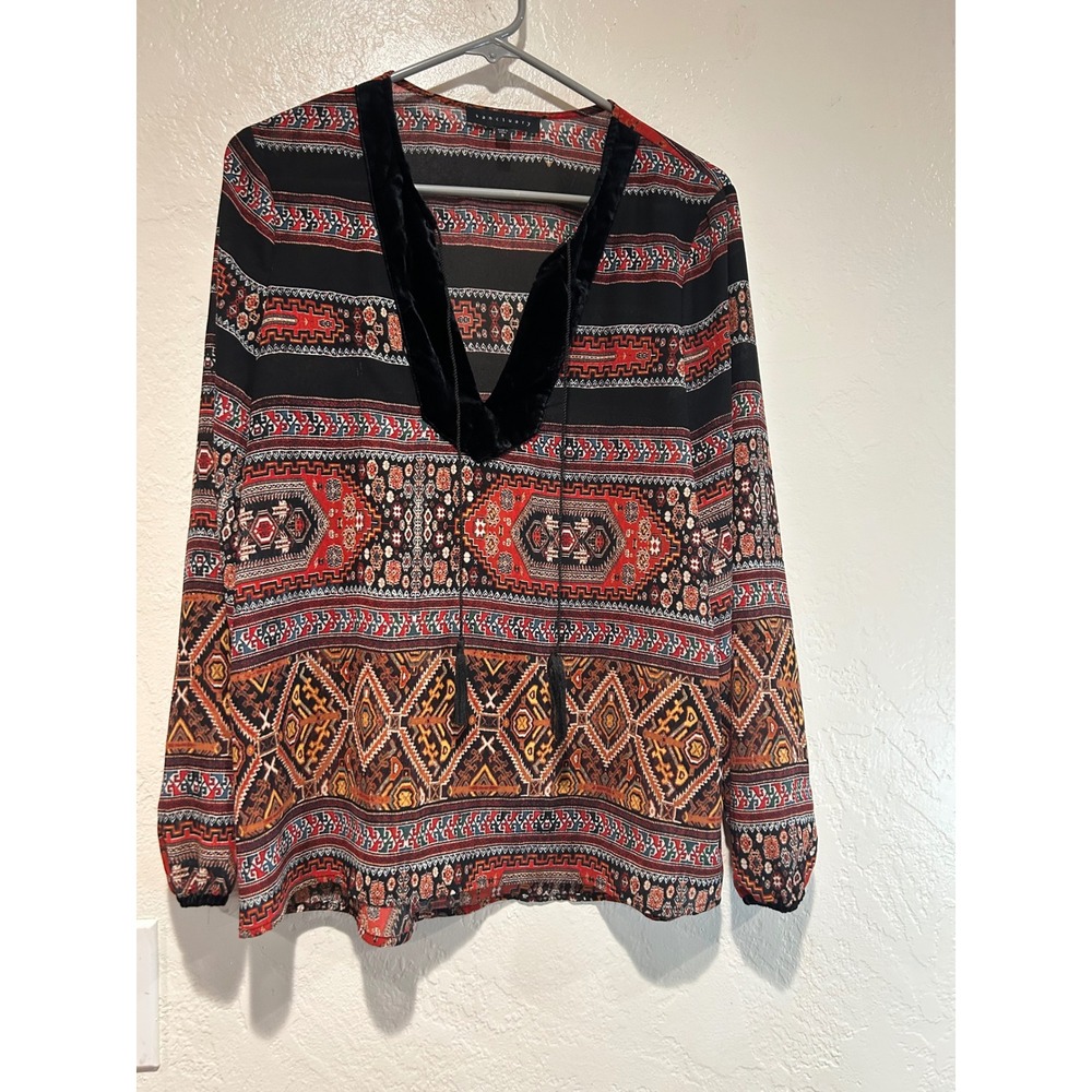 Sanctuary Womens Boho Geometric Print Blouse Velvet Trim V-Neck Tassel size S
